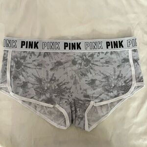 PINK Victoria's Secret Gray Patterned Boyshorts